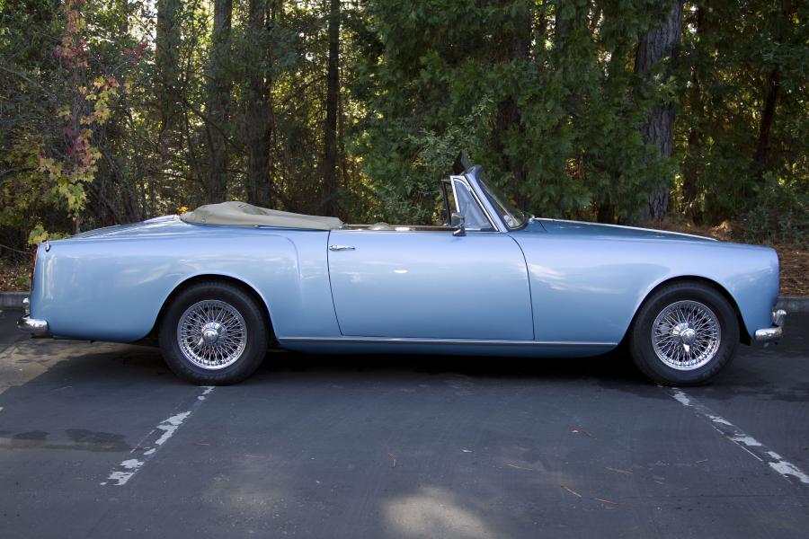 Alvis TE21 Drophead Coupe 1965 года  (фото 13 из 14)